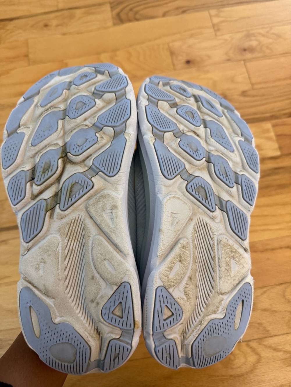 Hoka Clifton 9 Running Shoes Women’s Sz 8 Cushioned Lightweight Athletic - Picture 8 of 9